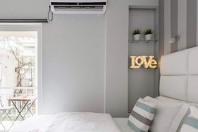 Walk to Markets from a Cozy Studio by Cielo Homes